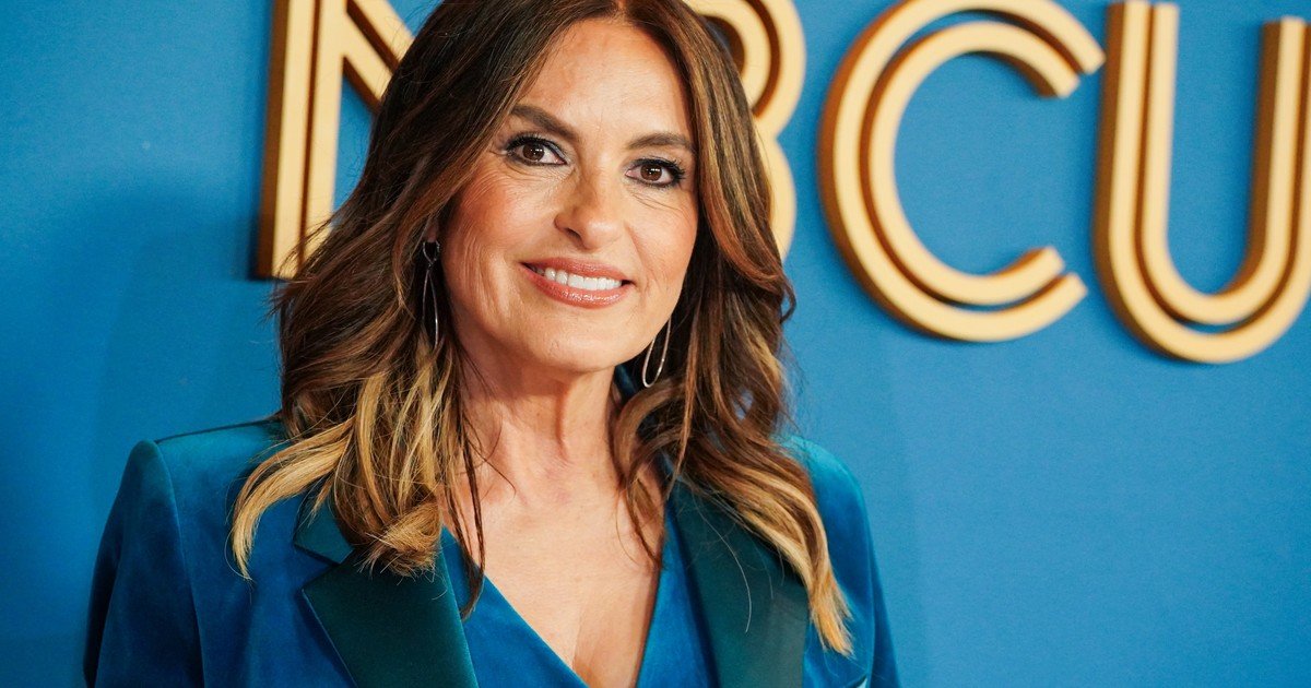 Como su personaje en La ley y el Orden, a Mariska Hargitay le toca representar a las mujeres dejadas de lado en la entrega de los Premios Emmy