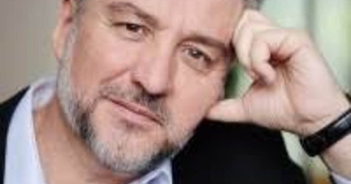 Álex Rovira, escritor: "Cuando estos perfiles se estresan aparece su sombra"