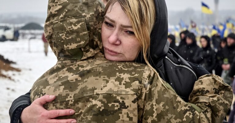 Ucrania acusa a Rusia de haber ejecutado a cientos de prisioneros de guerra
