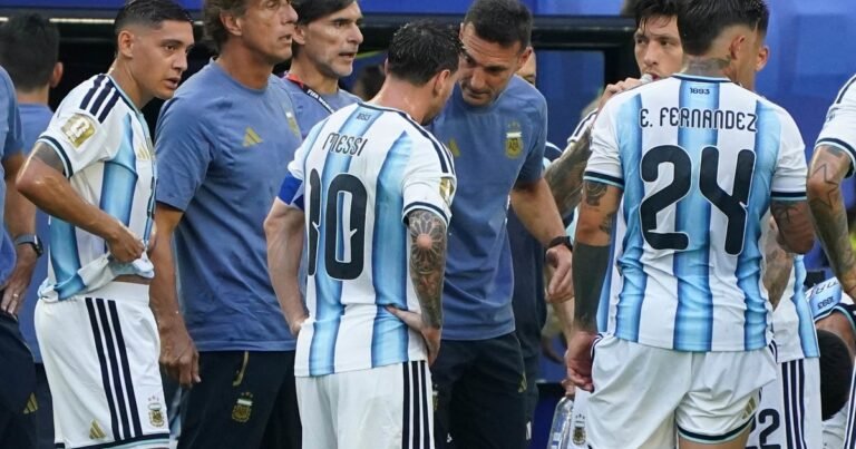 La formación de Argentina vs Egipto: el diagnóstico de Messi y las opciones de Scaloni para mantener la ilusión en el Mundial 2026