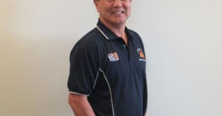 Ken Nosaka, profesor japonés de actividad física: “A partir de los 55 años, conviene priorizar rutinas que requieran menos esfuerzo y que no necesiten un gimnasio”