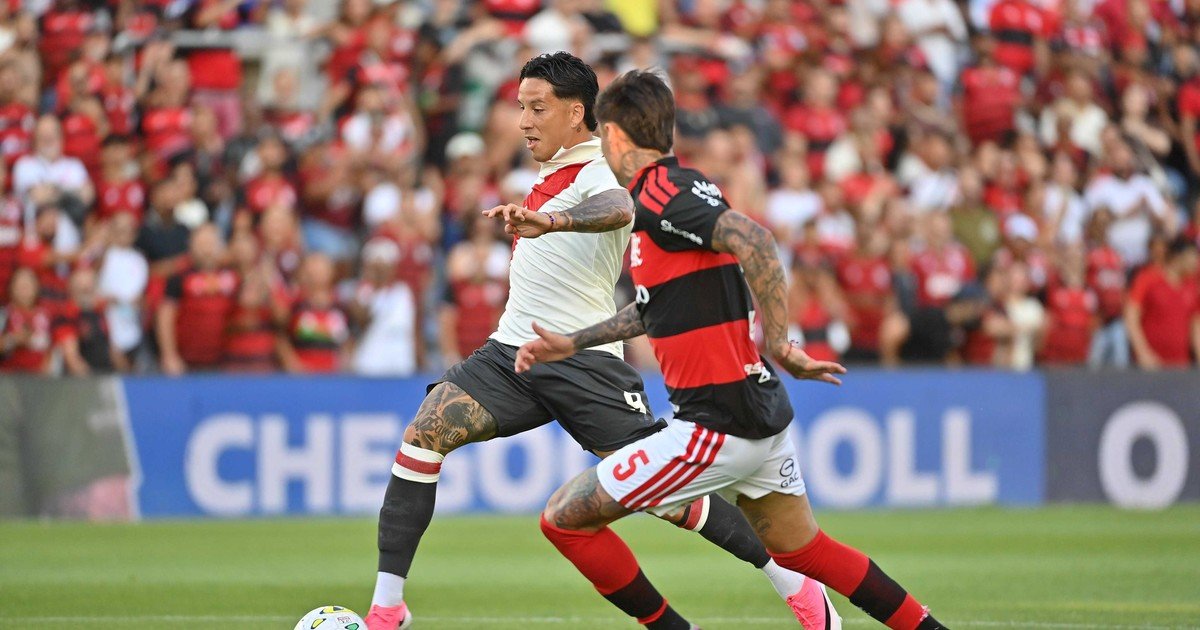 River se probó ante Flamengo en Portugal: Driussi marcó un doblete para el empate y Coudet pudo ver a algunos de sus refuerzos