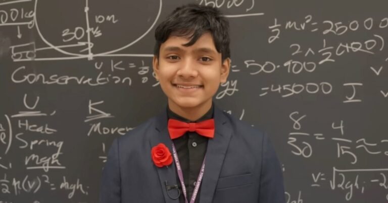 A los 2 años hacía ecuaciones, a los 13 se graduó de la Universidad de Nueva York y es el profesor más joven del mundo: “Es el estudiante más excepcional que he conocido en mis 25 años de carrera”