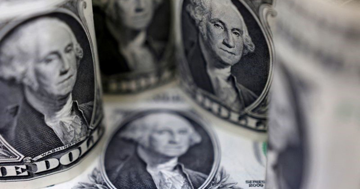 El dólar bajó cinco pesos y el Banco Central compró US$ 280 millones en un día