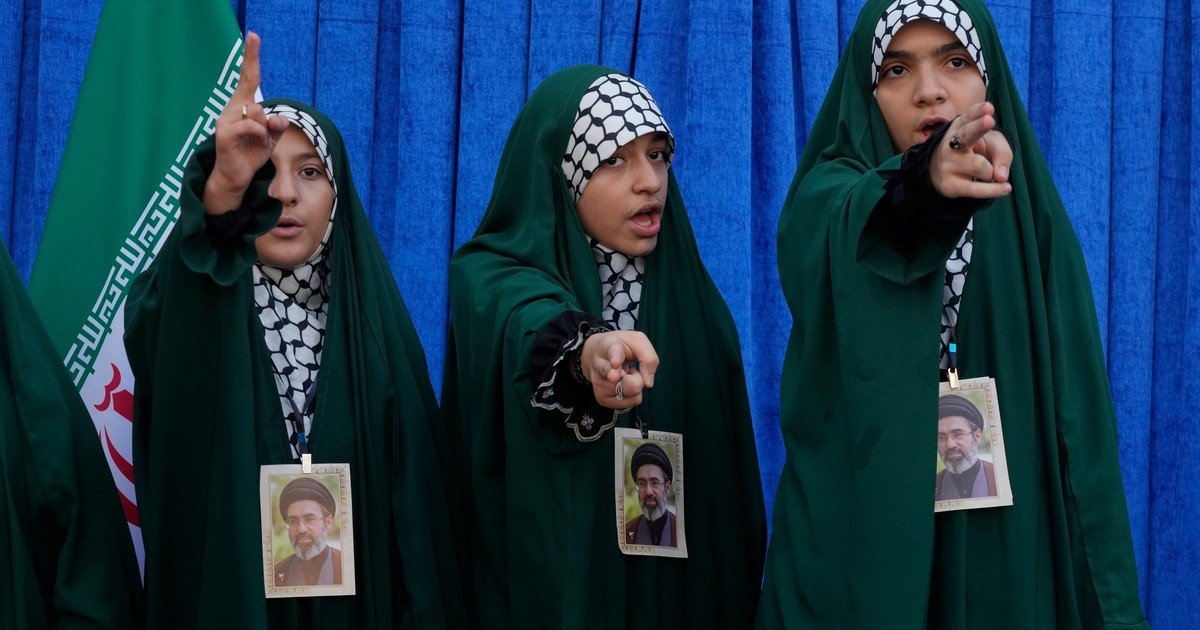 Un Trump enojado lucha por comprender a los desafíos de los líderes de Irán