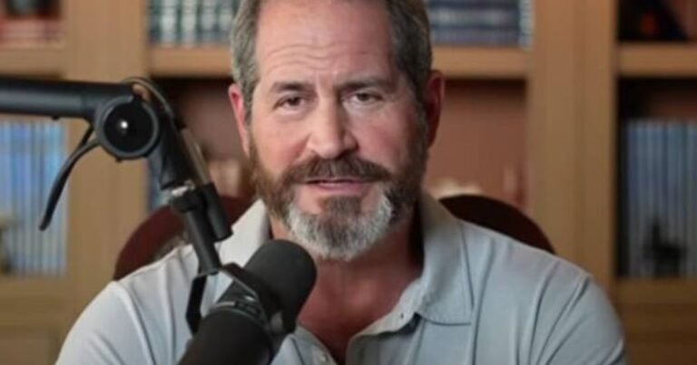 Jeremy London, cirujano cardíaco de 59 años: "Si confía únicamente en caminar para proteger sus huesos, se está perdiendo la herramienta más poderosa que tenemos:el entrenamiento de resistencia"
