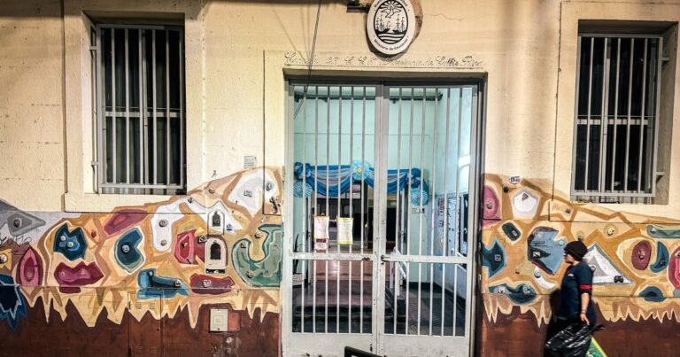 Paro docente 3 y 4 de agosto: qué pasa hoy y cómo sigue la protesta este martes