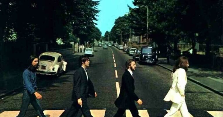 Los Beatles: cinco secretos que esconde la icónica foto de la tapa de "Abbey Road"