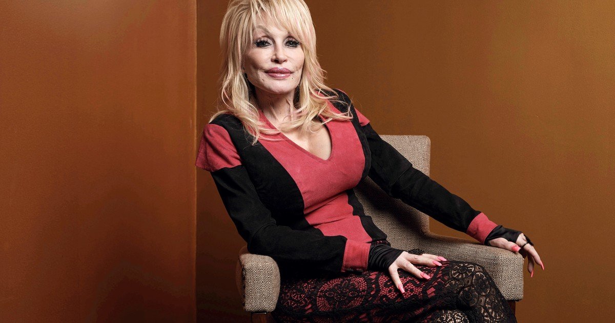 A los 80 años, Dolly Parton reveló que está pasando por un momento delicado de salud