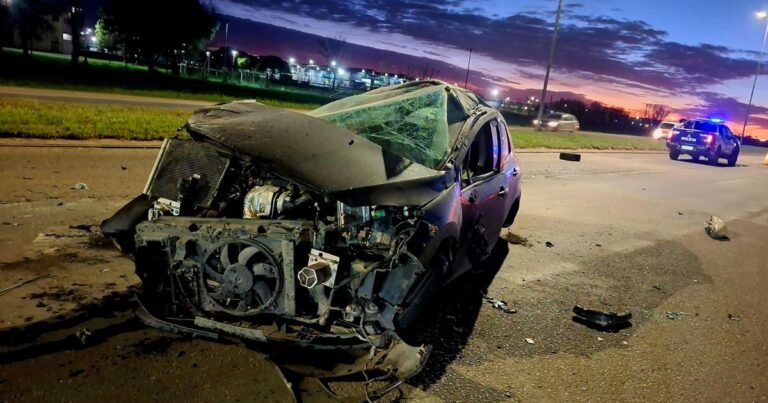 Tragedia en la ruta 19: muere una joven bombera voluntaria, tras un violento choque frontal de dos autos en Córdoba