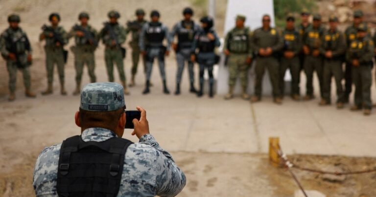 Estados Unidos amenaza con ejecutar ataques "en tierra" contra narcos junto a socios latinoamericanos, entre ellos la Argentina