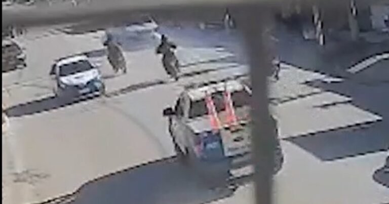 Marcha atrás y a contramano: cómo fue la 
persecución de película, con tiros y choques, de la policía de Neuquén para atrapar al conductor de una camioneta