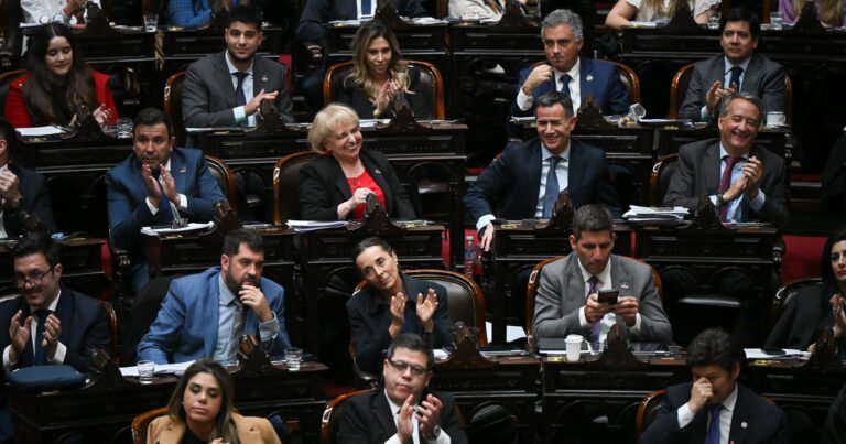 Con la exclusión de funcionarios, el oficialismo logró la media sanción de Inocencia Fiscal II y se define en el Senado