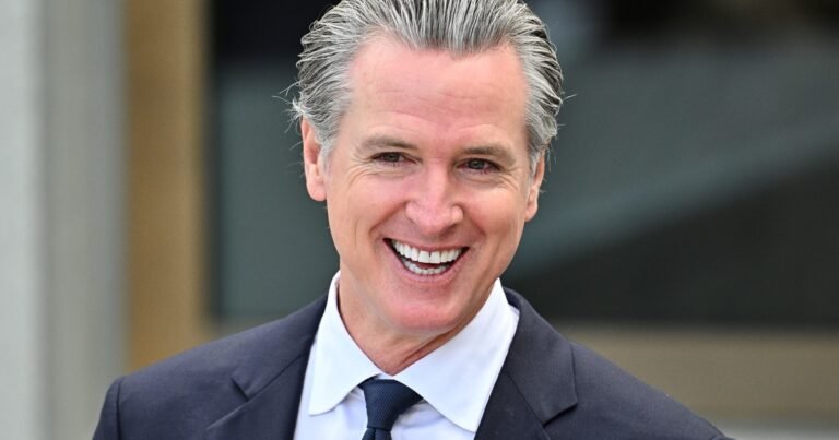 Gavin Newsom se prepara para dejar la gobernación de California con una operación millonaria: vende por 7,5 millones de dólares su mansión de Sacramento