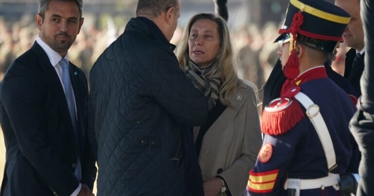 La interna detrás de los giros de Milei: el poder de Karina, Sturzenegger y los dirigentes que resisten su filtro