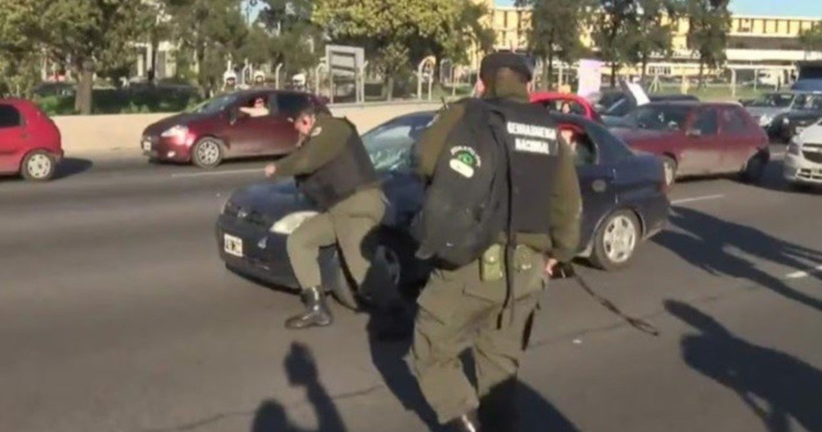 La Corte Suprema definió que el gendarme que fingió ser atropellado en la Panamericana irá a juicio