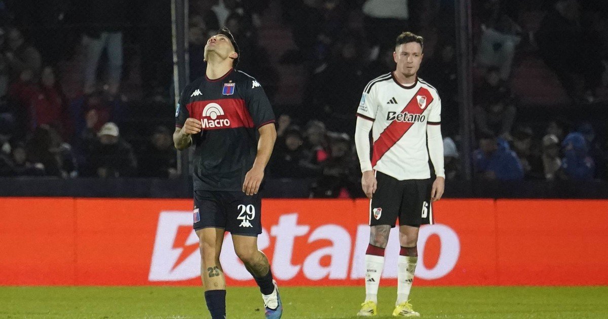 El error de Aníbal Moreno que le dio otro golpe a River y una racha solo comparable con un registro de 1906