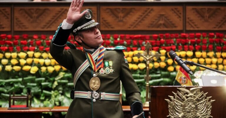 El vicepresidente de Bolivia, enfrentado a Rodrigo Paz, dice que tiene audios donde Cerimedo negocia cambios en la Policía con la primera dama