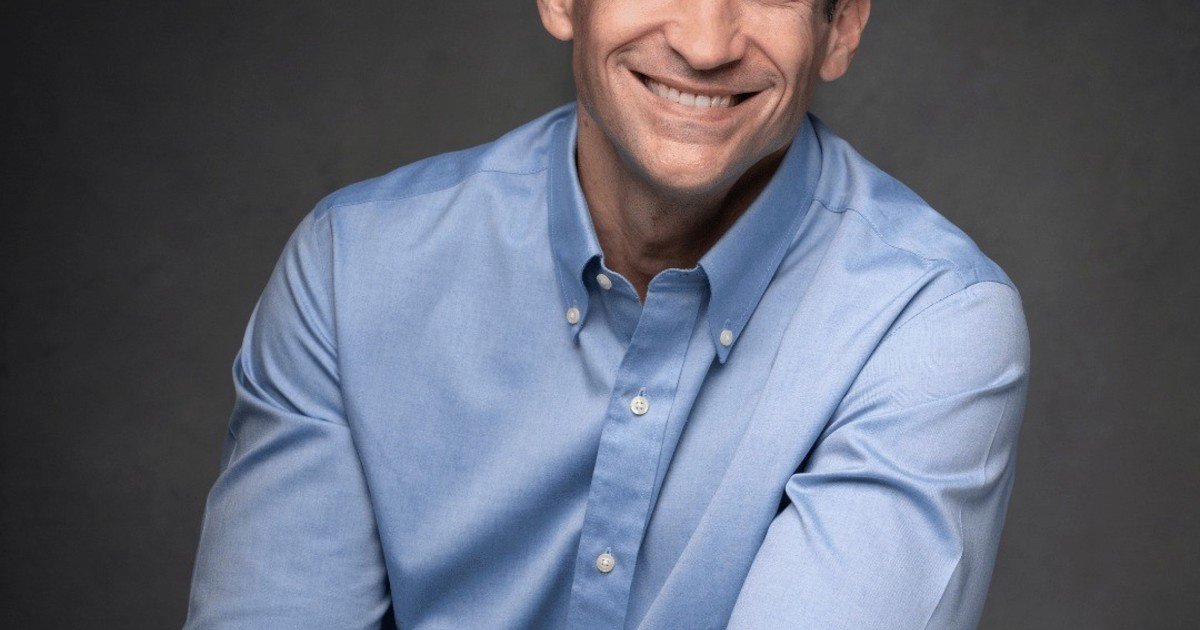 Nir Eyal, escritor: “Mi madre me dio las gracias por las flores pero comentó el estado del ramo, yo solo me fijé en lo que interpreté como una crítica”