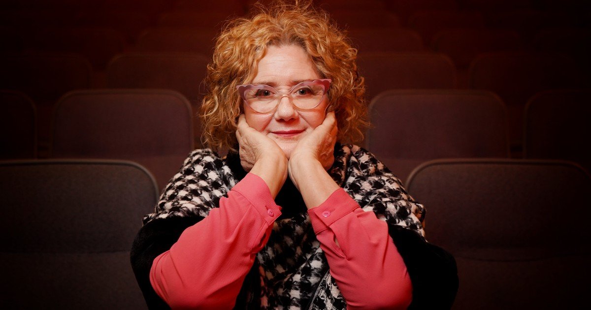 Verónica Llinás, premiada y sin pelos en la lengua: del Medioevo digital a "Yo cuando estoy desesperada soy creyente de todo"