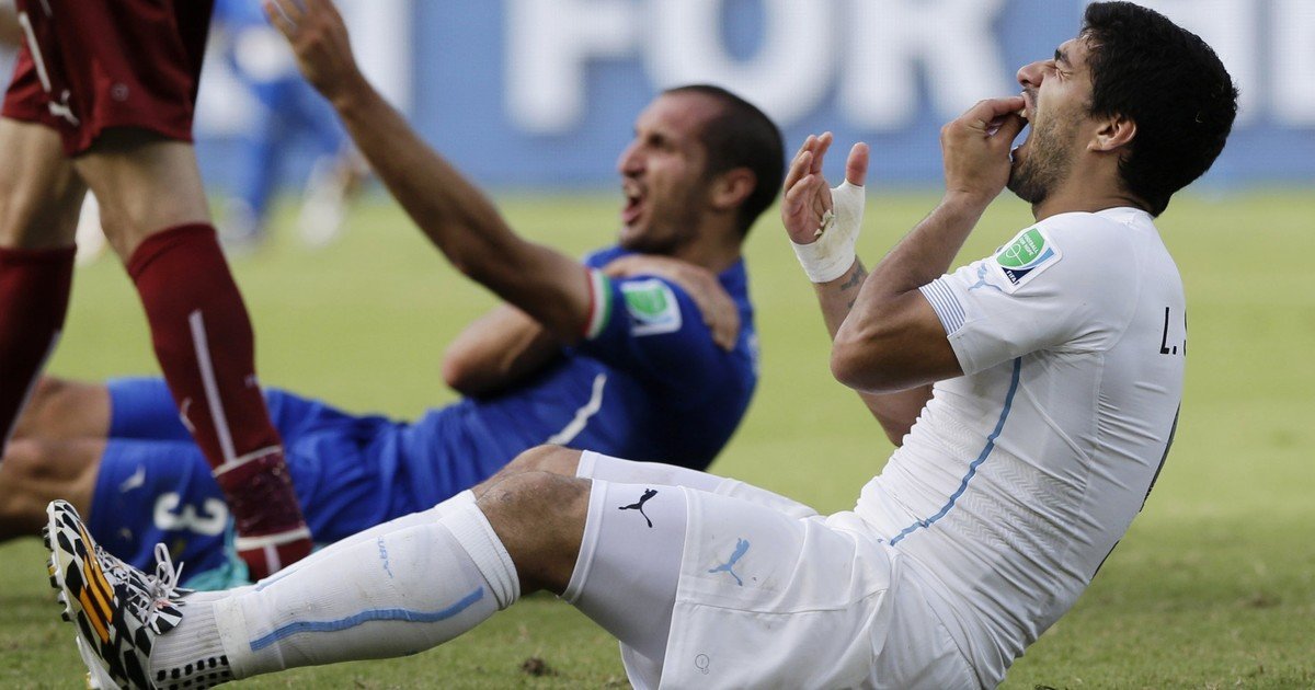 De Leandro Paredes a Luis Suárez y el codazo de Mauro Tassotti: las sanciones más duras en la historia de los Mundiales