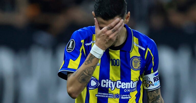 Ángel Di María puso en duda su futuro tras la eliminación de Rosario Central: "Ahora me va a tocar pensar"