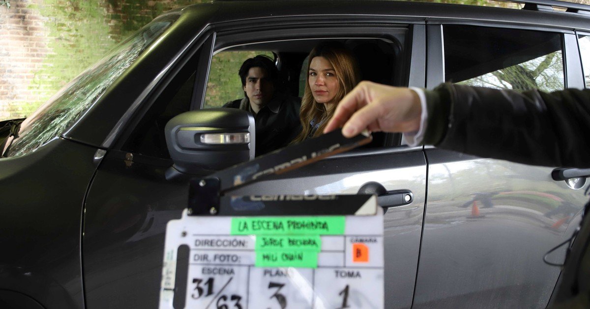 Los actores se vuelcan a las series verticales, de consumo voraz en celulares: ahora Marcela Kloosterboer protagonizará La escena prohibida
