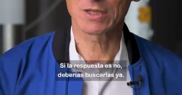 Pedro Duque, astronauta, 63 años: “Dentro de cientos de millones de años ya no habrá eclipses totales de Sol”