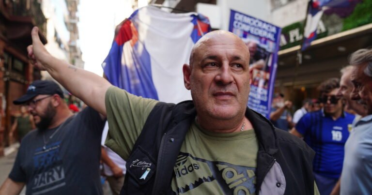 Santiago Cúneo y Larry de Clay se afiliaron al PJ y trabajarán para el proyecto de Kicillof