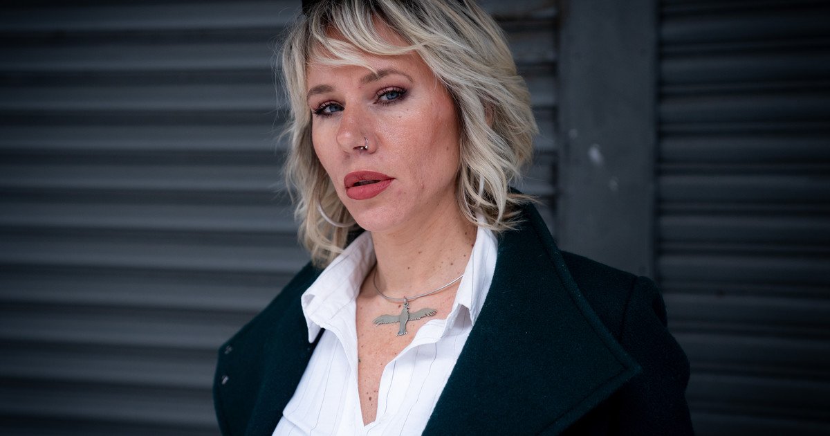 Valentina Cooke: la chica hippie que se puso en pareja con un Fundamentalista del Aire Acondicionado y terminó escribiendo canciones con el Indio Solari