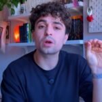 Néstor Baruque, filósofo de 28 años: “Las personas que nos hemos criado con un teléfono móvil tenemos falta de sentido; se nos ha educado para estar alejados de nuestro pensamiento”