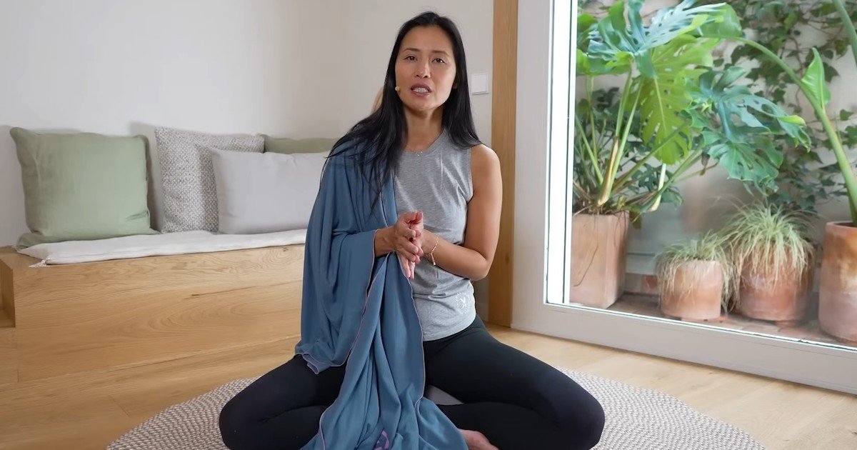 Xuan Lan, instructora de yoga: “La meditación no es vaciar la mente, es aprender a observar los pensamientos sin dejarte atrapar por ellos”