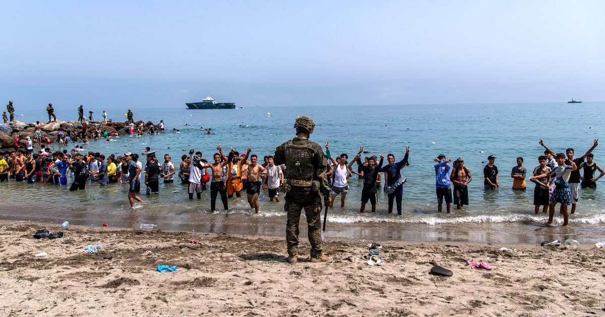 Tras la crisis de Ceuta, Pedro Sánchez apura la reforma del sistema migratorio en España