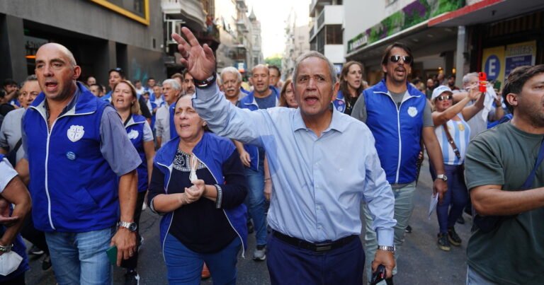 Paritarias 2026: La Bancaria logró un nuevo aumento y el salario inicial supera los 2,5 millones de pesos