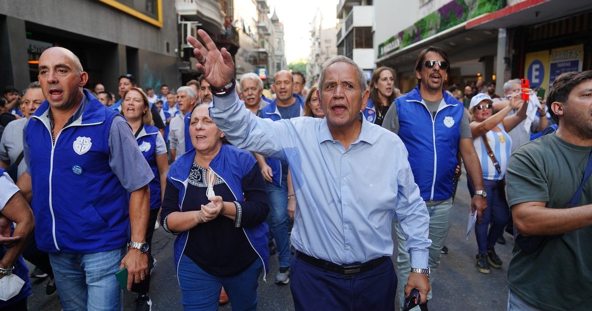 Paritarias 2026: La Bancaria logró un nuevo aumento y el salario inicial supera los 2,5 millones de pesos