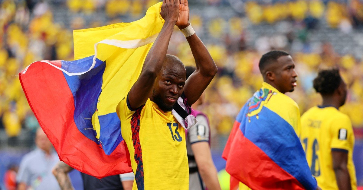 Boca confirmó la llegada de Enner Valencia y Arruabarrena ya piensa cómo hacer que encaje en el equipo frente a un calendario sin respiro