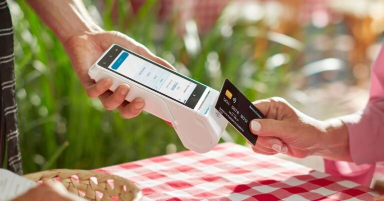El Gobierno busca crear un mercado para negociar cupones de tarjeta de crédito y abaratar las ventas en cuotas