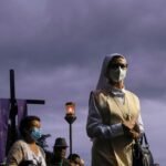 Por si algo faltaba, una disparatada guerra santa conmueve las elecciones presidenciales de Brasil