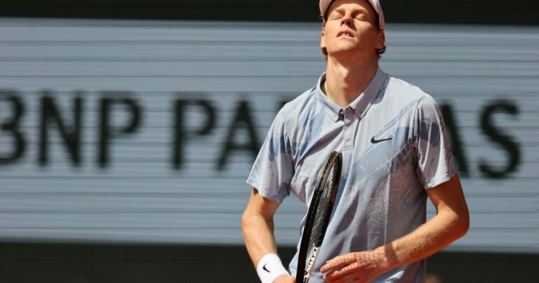 "No estoy preparado para competir": Jannik Sinner se bajó del ATP 500 de Pekín por lesión y sigue postergando su vuelta al circuito