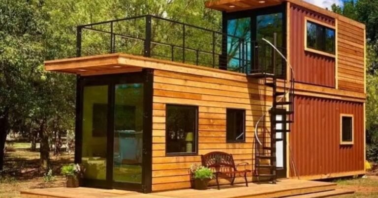 La fabulosa casa hecha con contenedores que tiene dos pisos y terraza