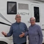 Maribel y Vicente, nómadas: "Vivimos de dos pensiones normales. Pasamos el mes con 2.000 euros, incluido el gasoil"