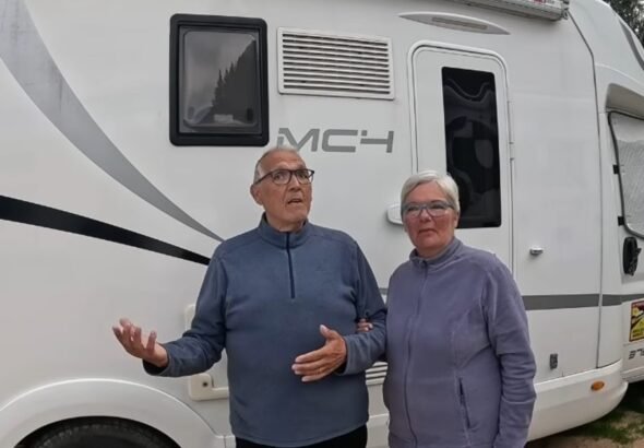 Maribel y Vicente, nómadas: "Vivimos de dos pensiones normales. Pasamos el mes con 2.000 euros, incluido el gasoil"
