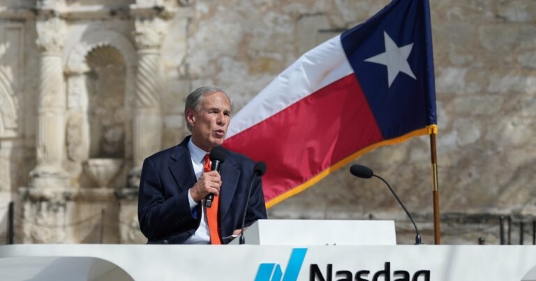 Es oficial | Abbott confirma que Microsoft, Hut 8 y Equinix cumplirán con los estándares para centros de datos de IA del estado de Texas