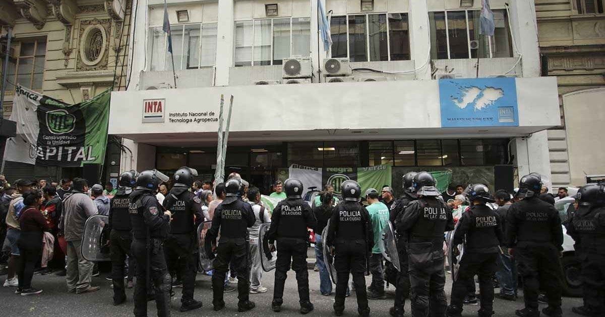 "El robo del siglo": ATE denunció que un funcionario cobró más de $ 100 millones de indemnización del Estado y al día siguiente lo recontrataron con un sueldo millonario en el INTA