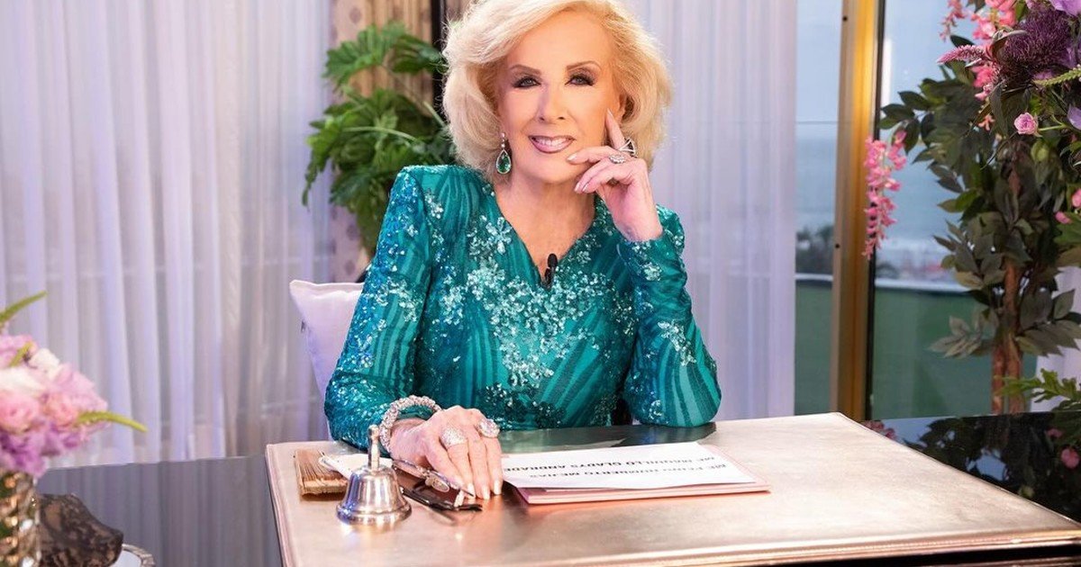 Mirtha Legrand: el nuevo parte médico indica que "continúa mejorando día a día" y seguirá internada, por lo menos, hasta el viernes