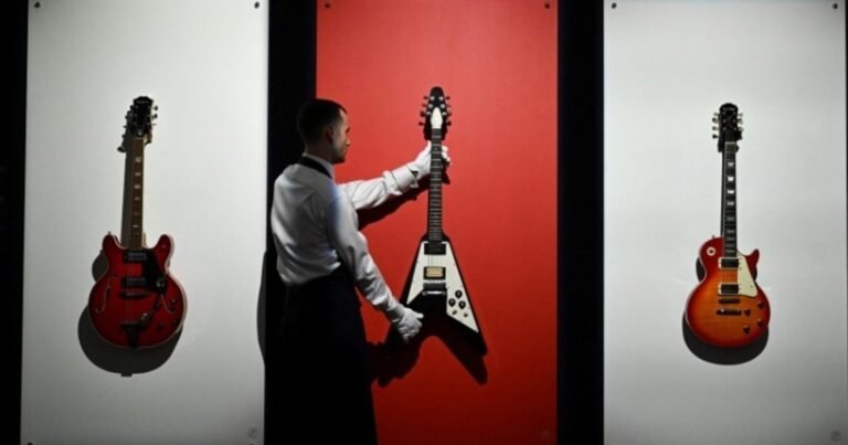 Dos guitarras de un famoso rockero acaban de ser vendidas por U$S 750.000