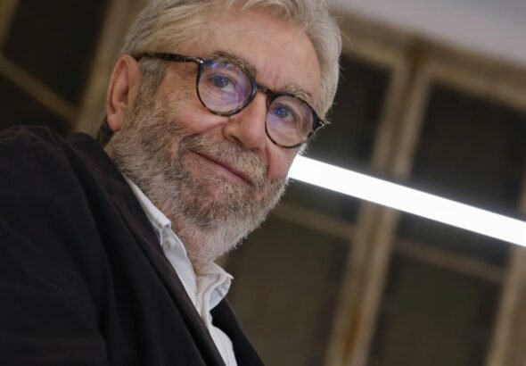 Antonio Muñoz Molina, escritor y académico: "Leer es el único acto soberano que nos queda"
