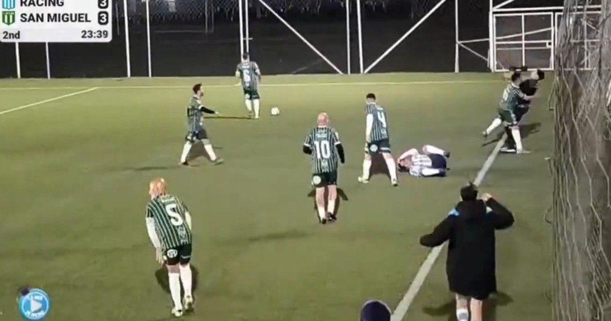 "Expulsión perpetua": la ejemplar sanción para el jugador que noqueó a un juez de línea en un partido senior de Racing vs San Miguel