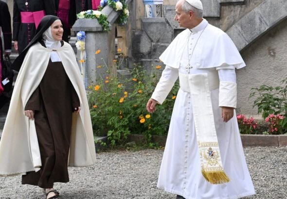 Abusos en la Iglesia católica: el papa León XIV escuchó a las víctimas en Francia y pidió mantener la "máxima vigilancia"