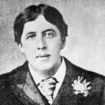 Oscar Wilde, referente de la literatura irlandesa, cuestionó con ironía una de las ideas más románticas de su época: "Un hombre puede ser feliz con cualquier mujer, siempre y cuando no la ame"
